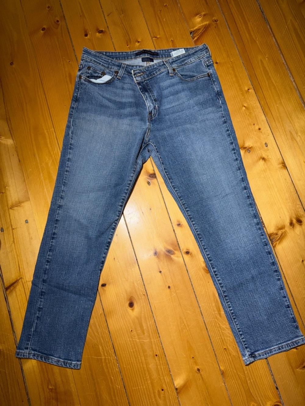 Levi's Women's Mid Rise Skinny Blue Jeans